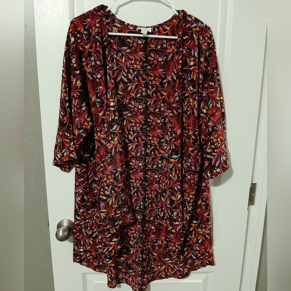 LuLaRoe Lindsay kimono